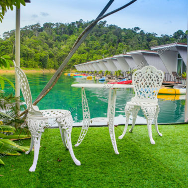 แพภูผาวารี ที่พักหรู ราคาถูก