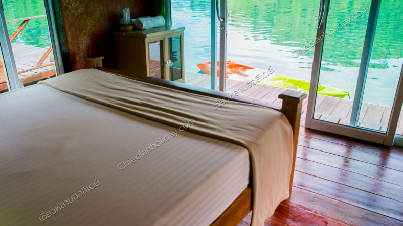แพภูตะวัน แพเขื่อนเชี่ยวหลาน